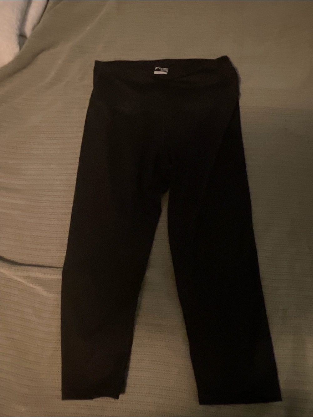 Old Navy Active Go-Dry Fitted Leggings Size L